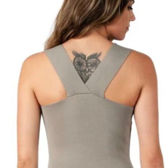 Lucca Women's Ribbed Midi Dress Square neckline Elegant and versatile gray - Picture 2 of 8